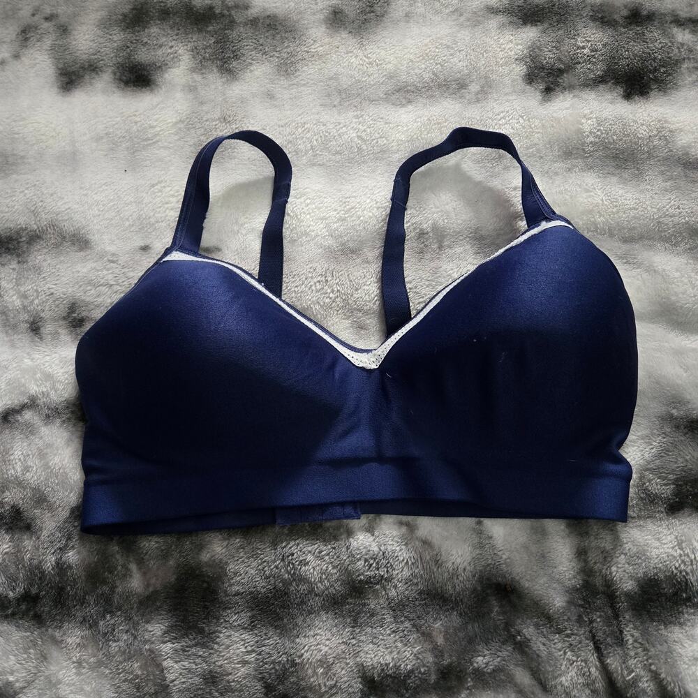 Hanes Smooth Comfort Wireless Bra Women’s 2XL Lightly Padded Convertible Straps